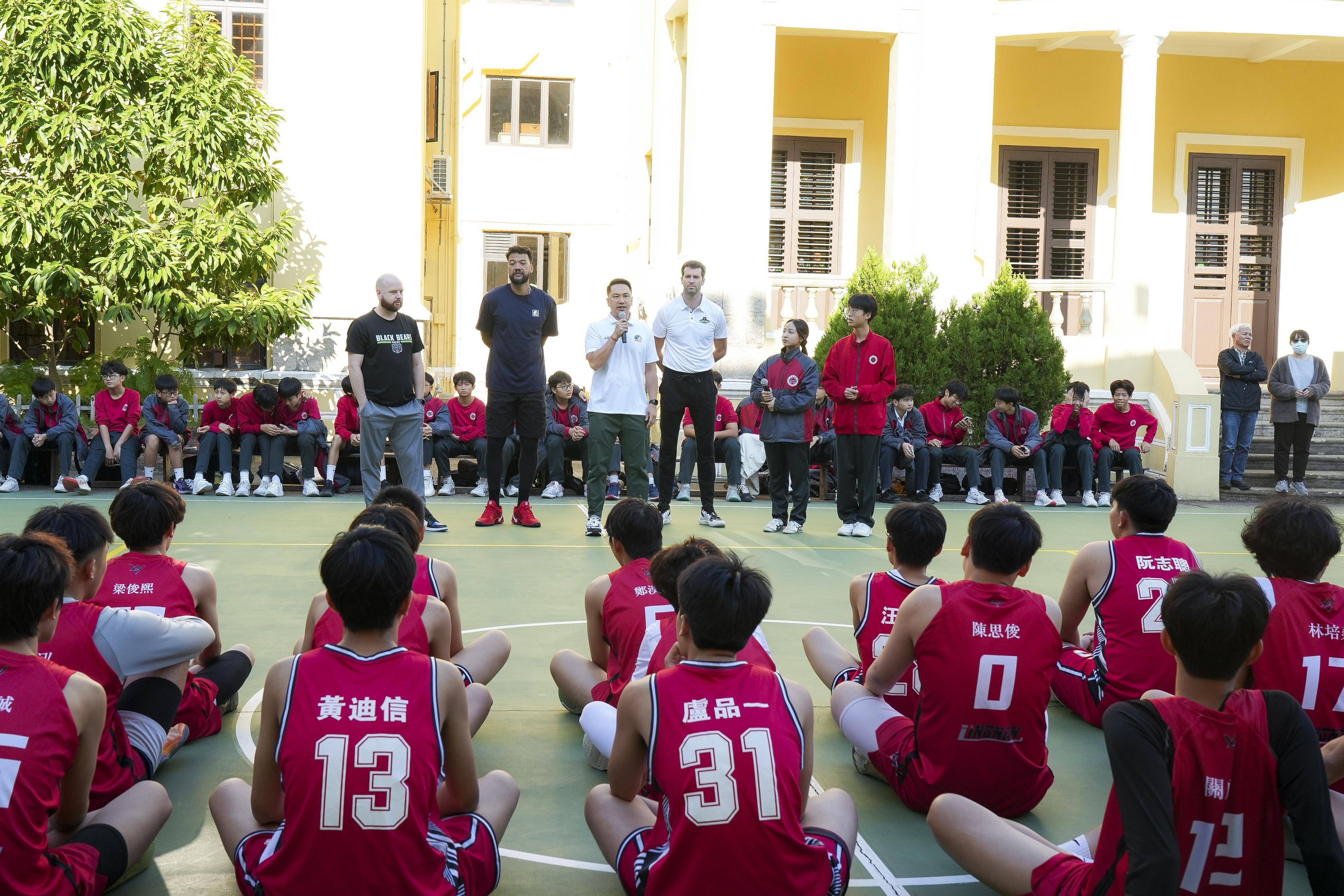 东亚球队实力突出，亚洲俱乐部比赛成为焦点