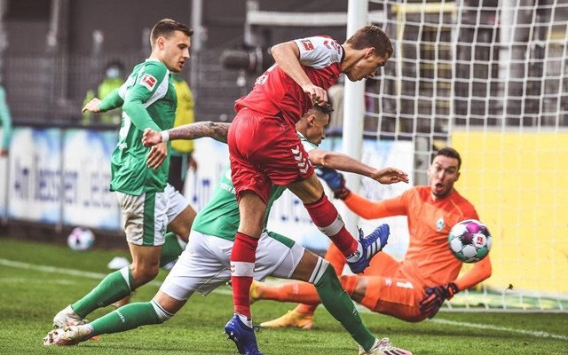 弗赖堡士气高昂,力争逆袭德国联赛积分榜的简单介绍 弗赖堡士气高昂,力争逆袭德国联赛积分榜的简单介绍