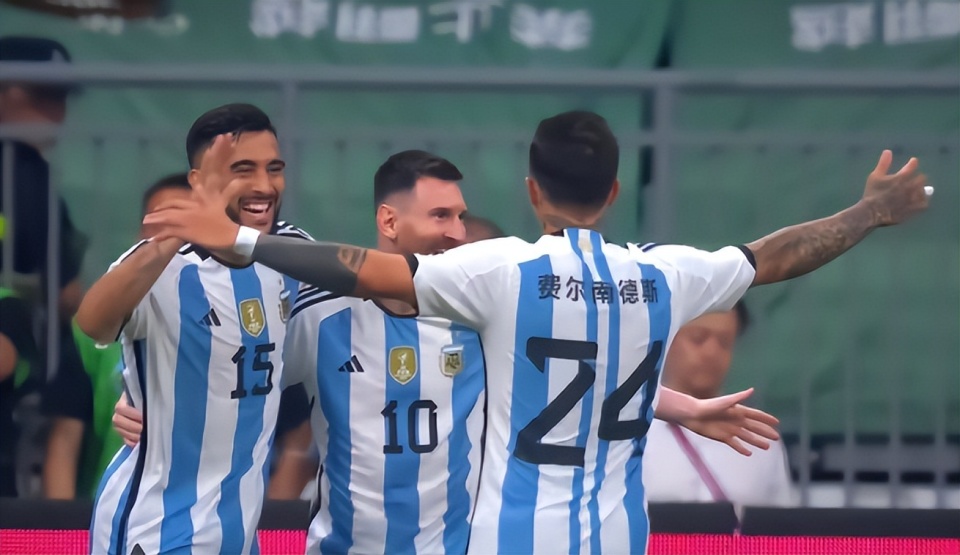 拜仁慕尼黑势如破竹，立志卫冠军称号的简单介绍