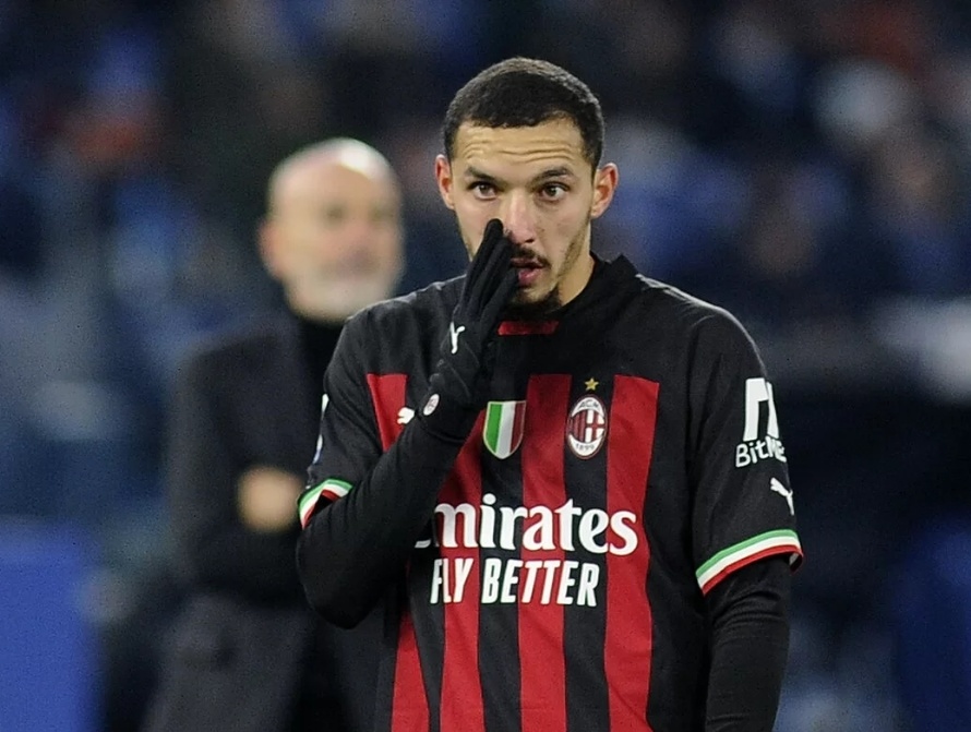 关于AC米兰遭遇平局，冠军争夺形势严峻的信息