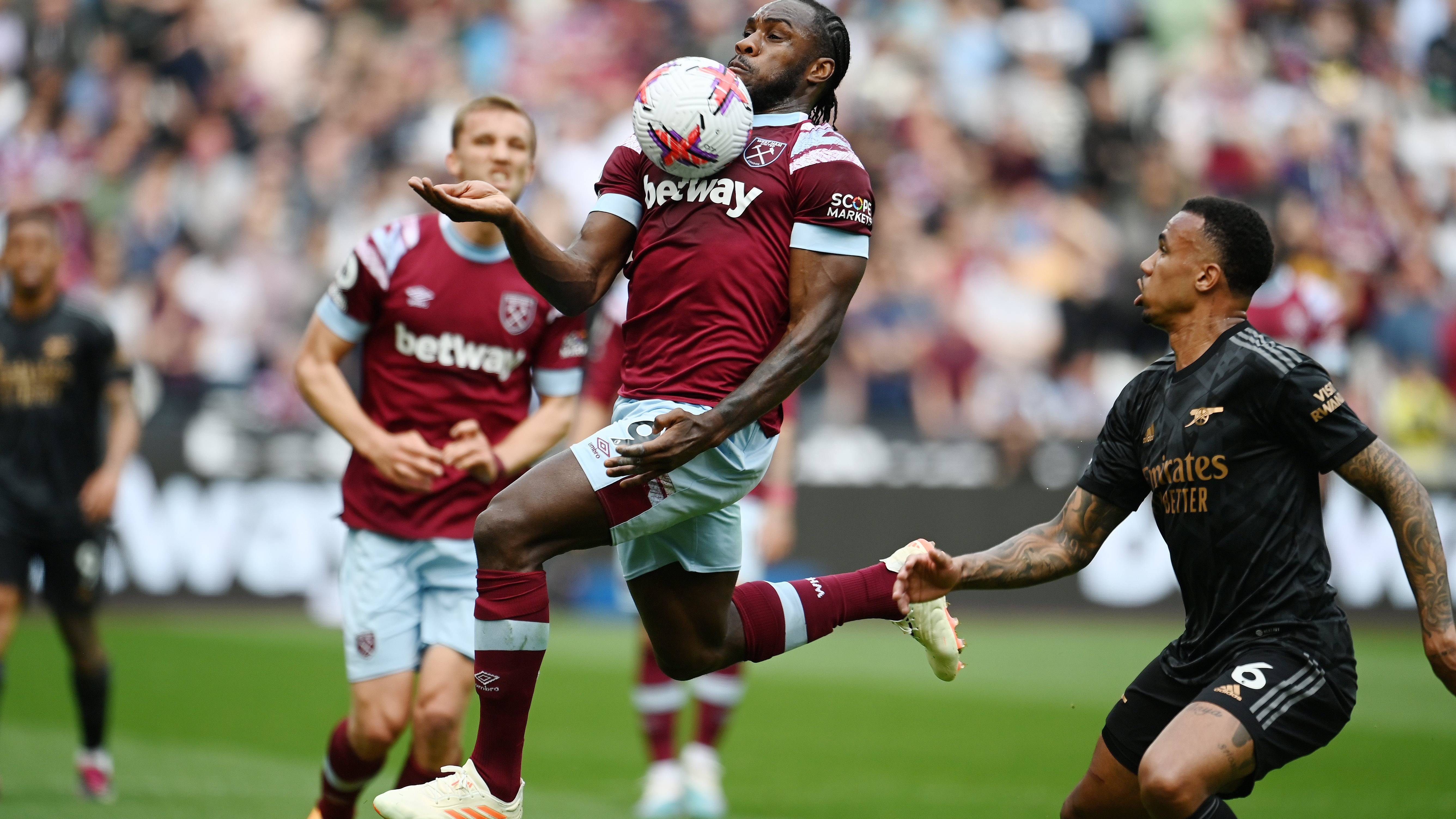 开云下载-利物浦主场胜出，领先优势雪耻的简单介绍