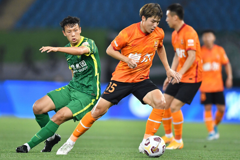 法国队绝杀国足，德布劳内梅开二度德甲的简单介绍