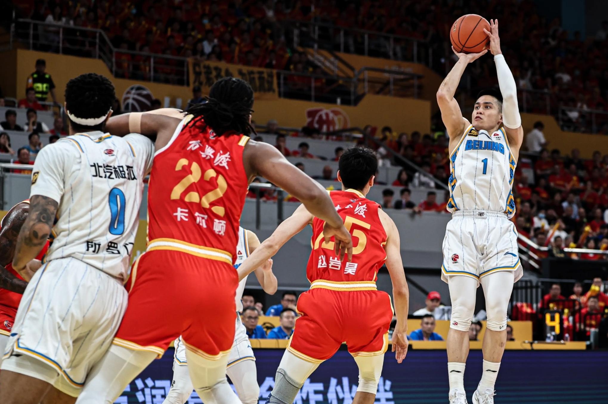 开云体育app-CBA联赛再度受阻，球队备战带来压力