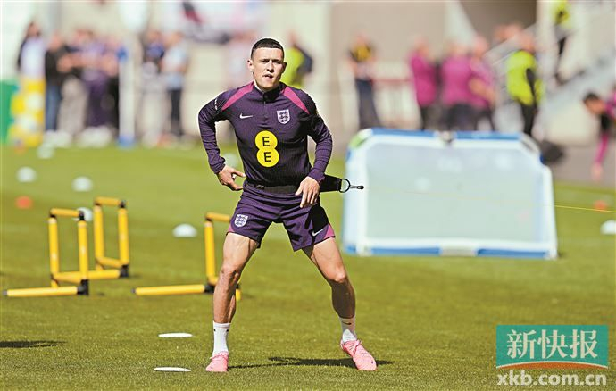 欧洲杯战火正旺球员风采迷人 欧洲杯战火正旺球员风采迷人