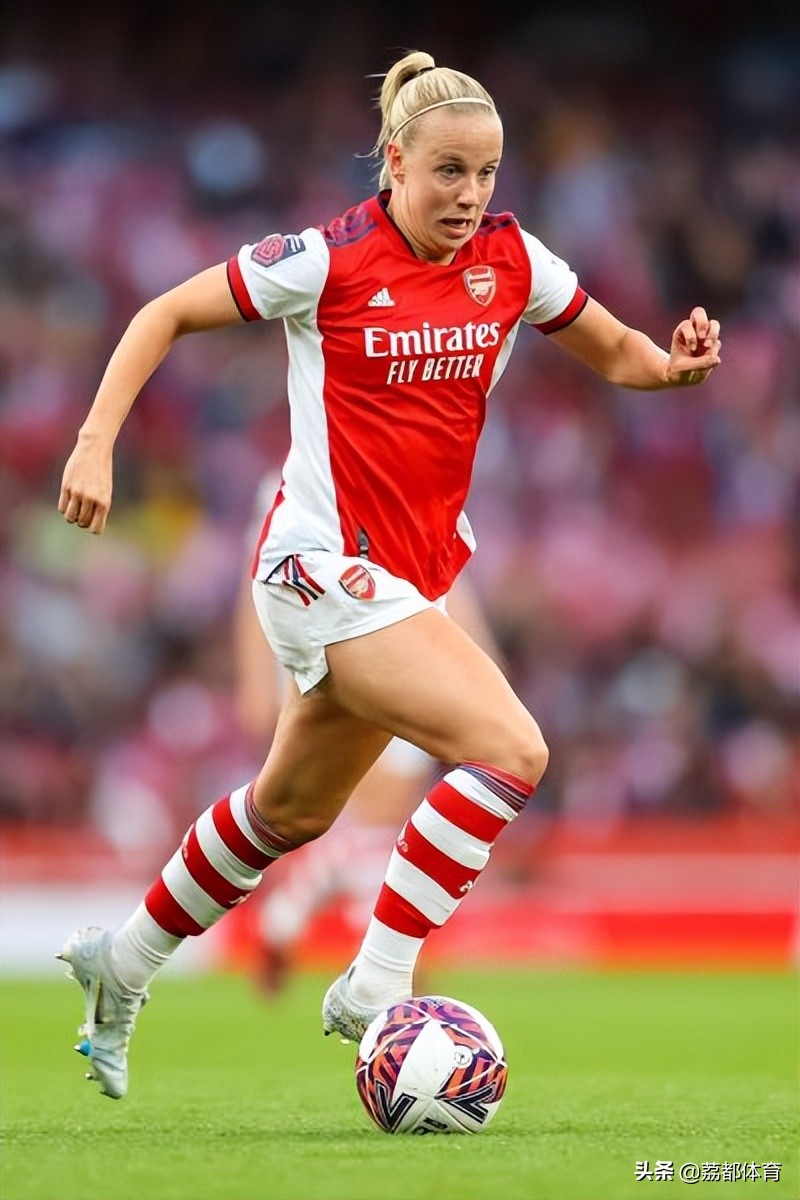 开云平台-顶级足球对决女运动员精彩表现