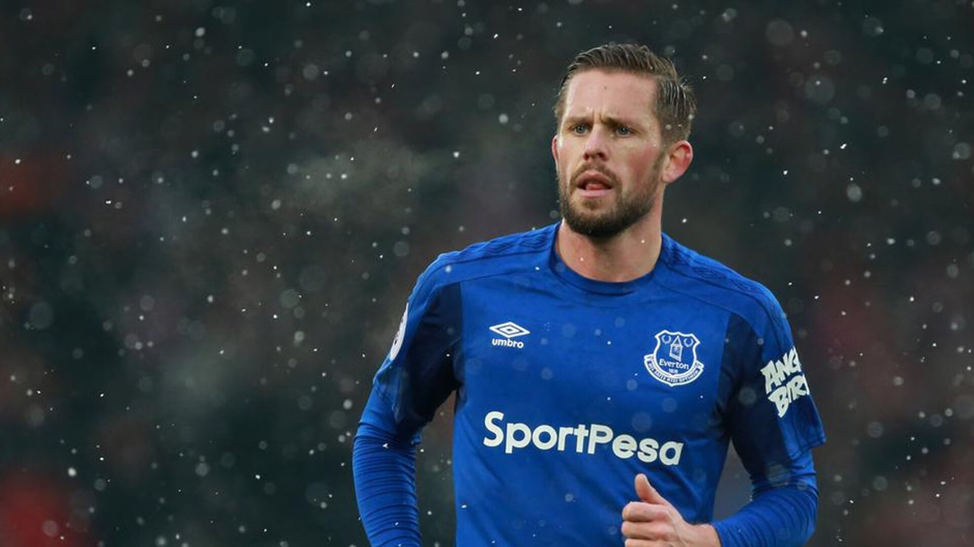 卡塞米罗冠军级表现点燃芬兰与厄瓜多尔友谊赛的激情之夜