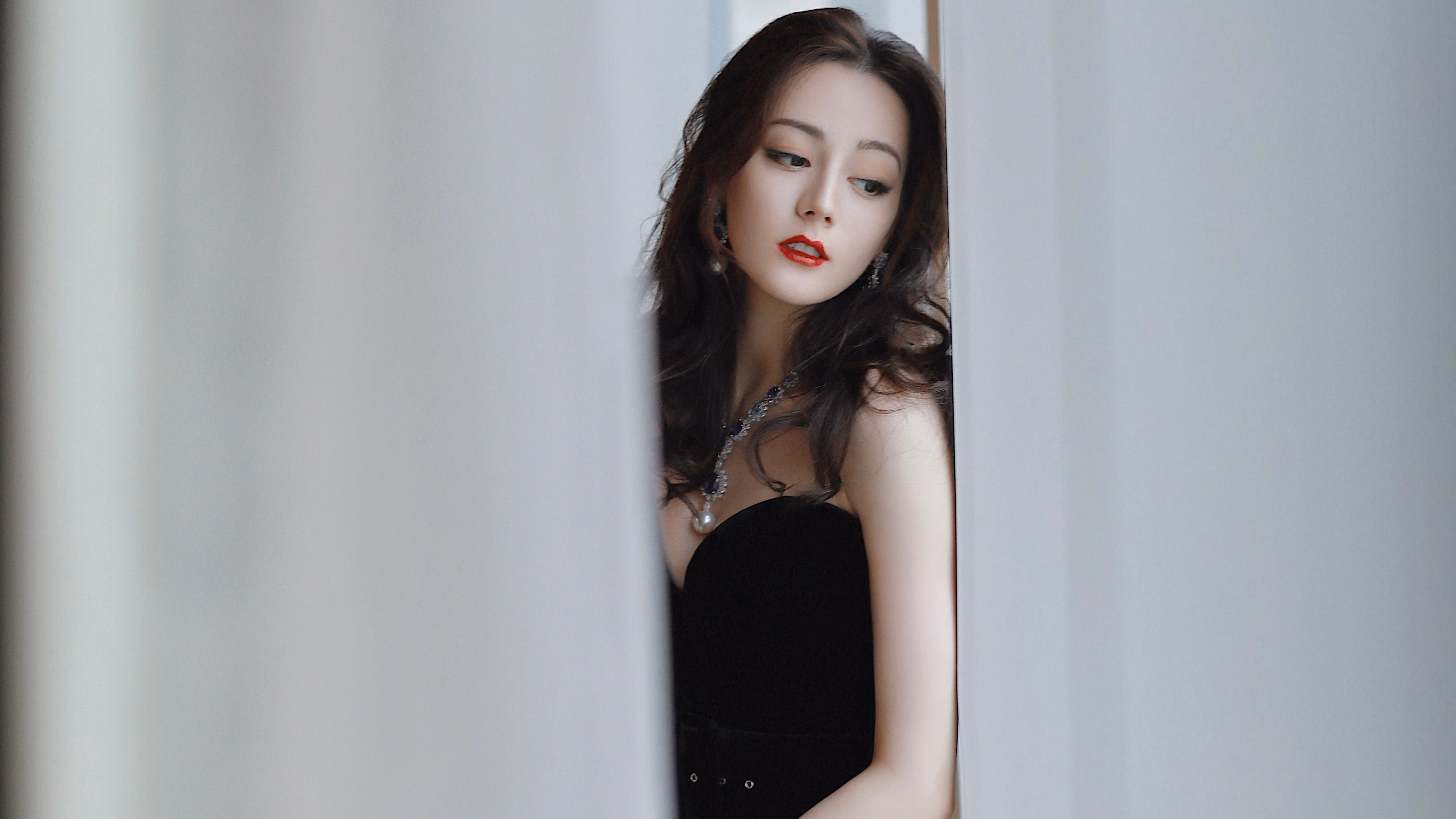 从嘘声到喝彩，金玟哉破冰之战，美国队的强硬胜利密码