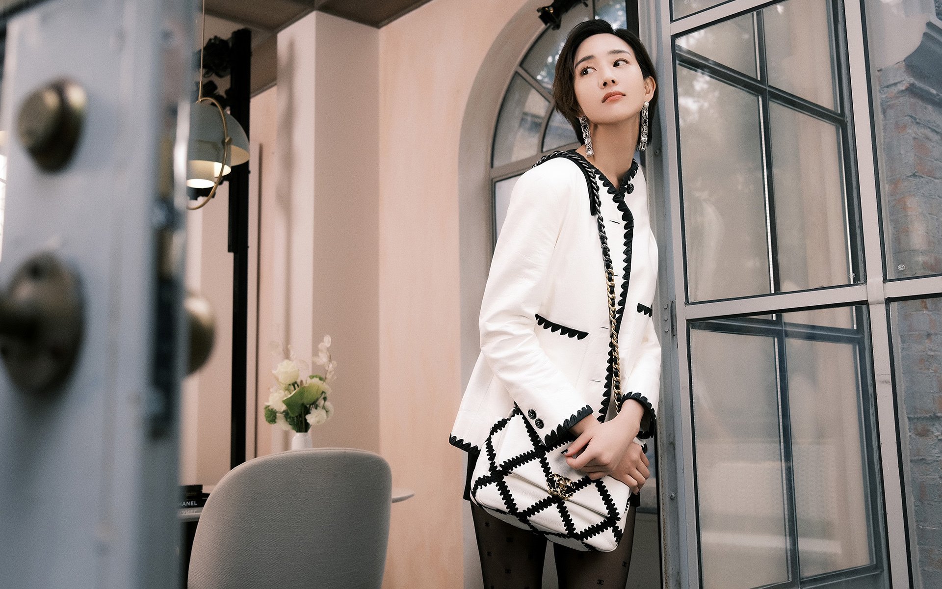 开云平台-压哨绝杀！约基奇关键4分钟连砍11分，掘金主场逆转雄鹿捍卫魔鬼主场